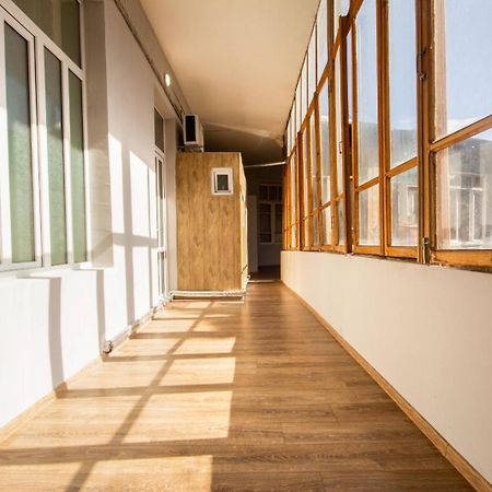 Center Apartment 3 Rooms Тбилиси Экстерьер фото